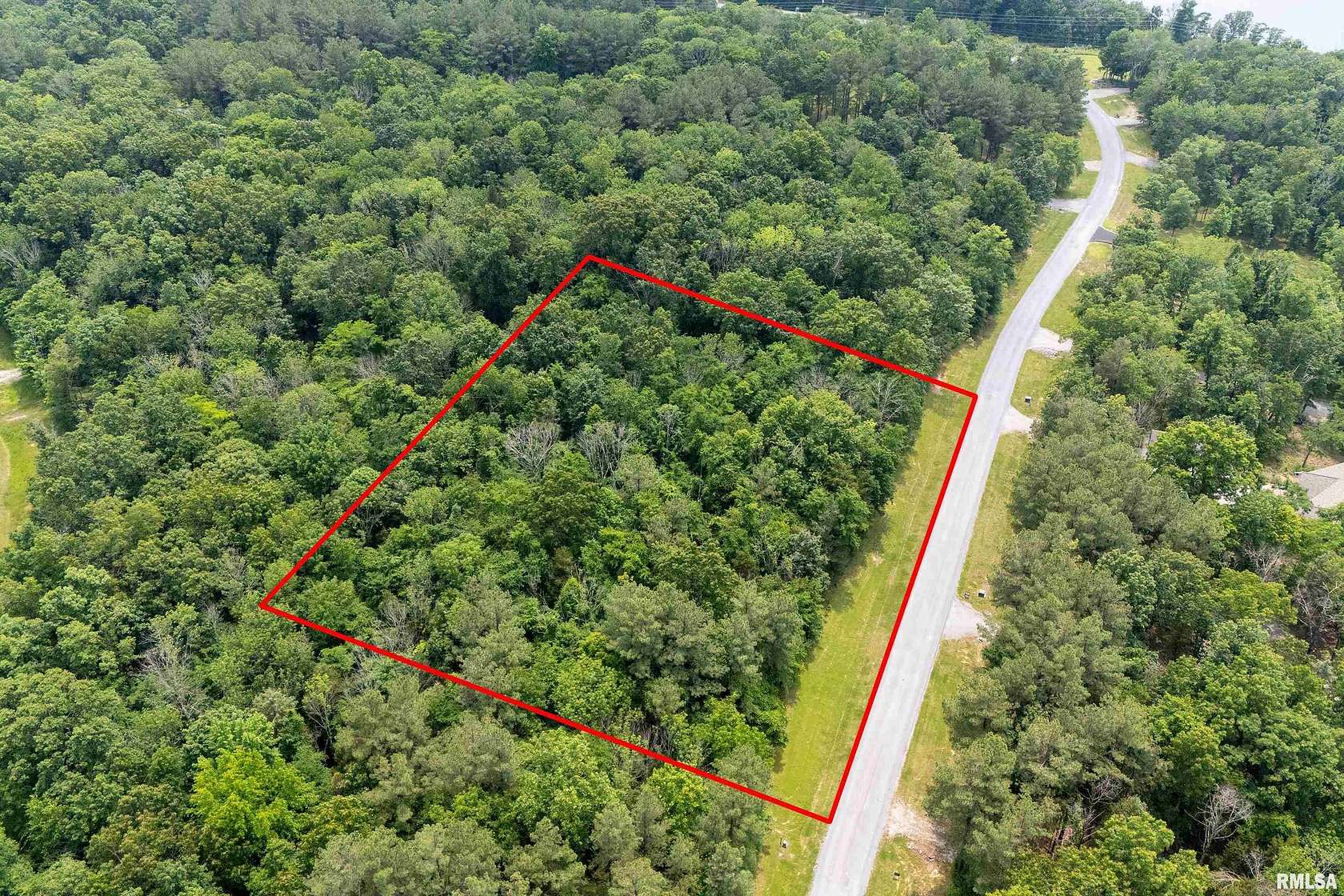 1 Acre of Residential Land for Sale in Goreville, Illinois