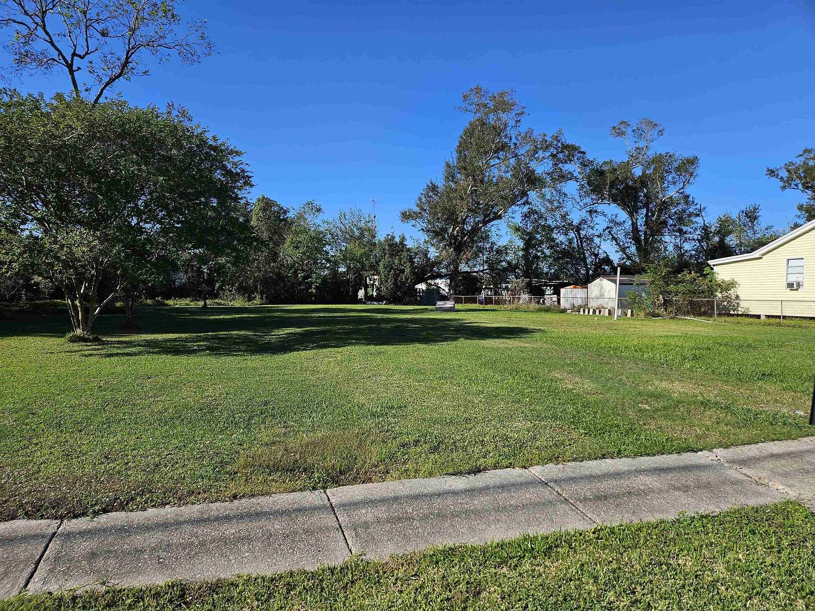 0.25 Acres of Land for Sale in Houma, Louisiana