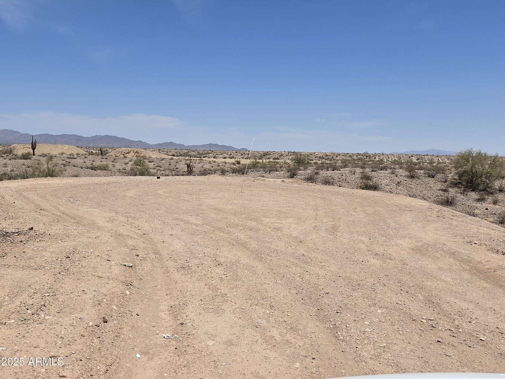 1 Acre of Residential Land for Sale in Tonopah, Arizona