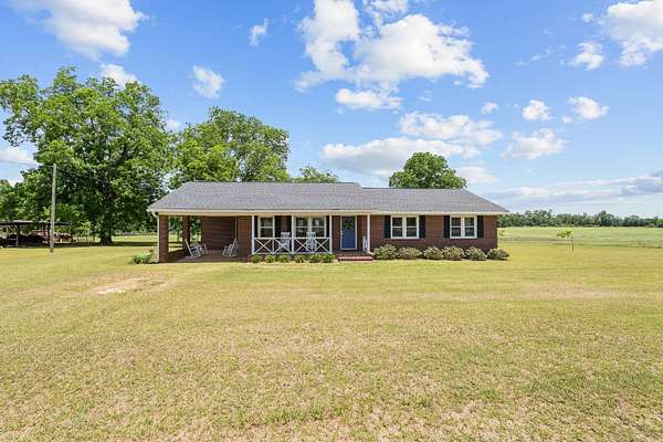 16 Acres of Land with Home for Sale in Millen, Georgia