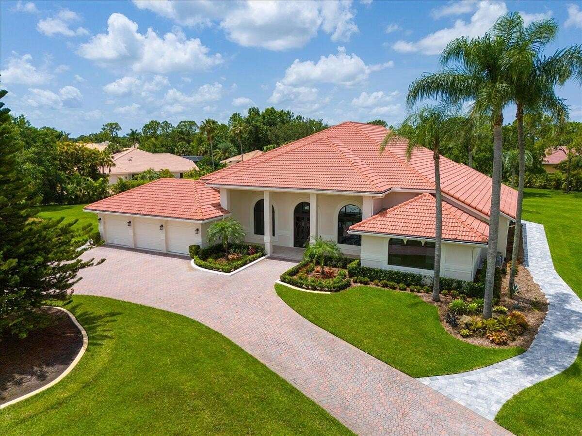 1.76 Acres of Improved Mixed-Use Land for Sale in Port St. Lucie, Florida