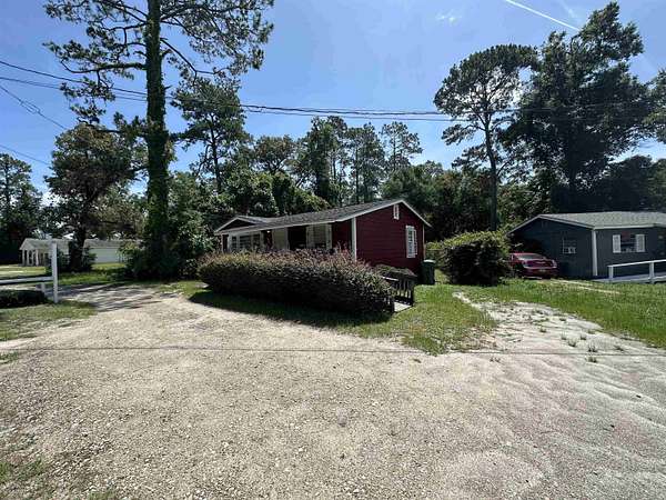 0.11 Acres of Commercial Land for Sale in Crawfordville, Florida