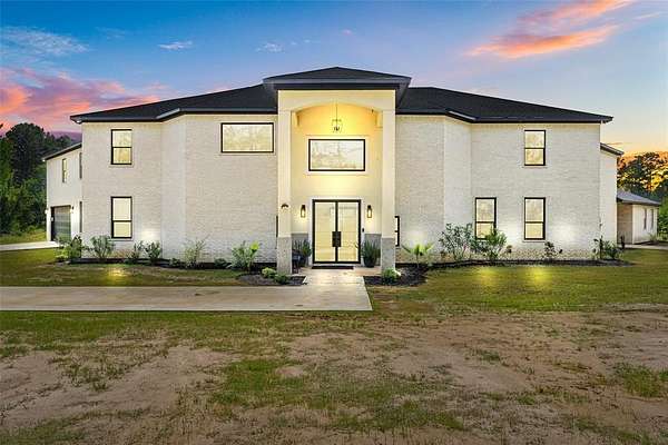 5 Acres of Residential Land with Home for Sale in Longview, Texas