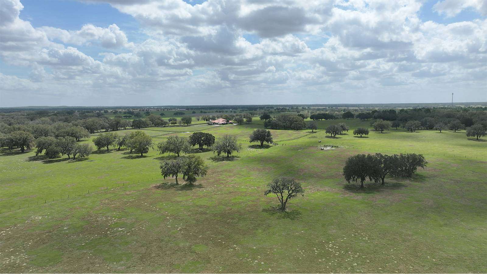 295 Acres of Land with Home for Sale in Dunnellon, Florida