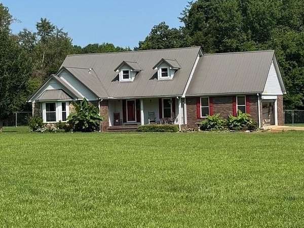 7 Acres of Residential Land with Home for Sale in Belmont, Mississippi