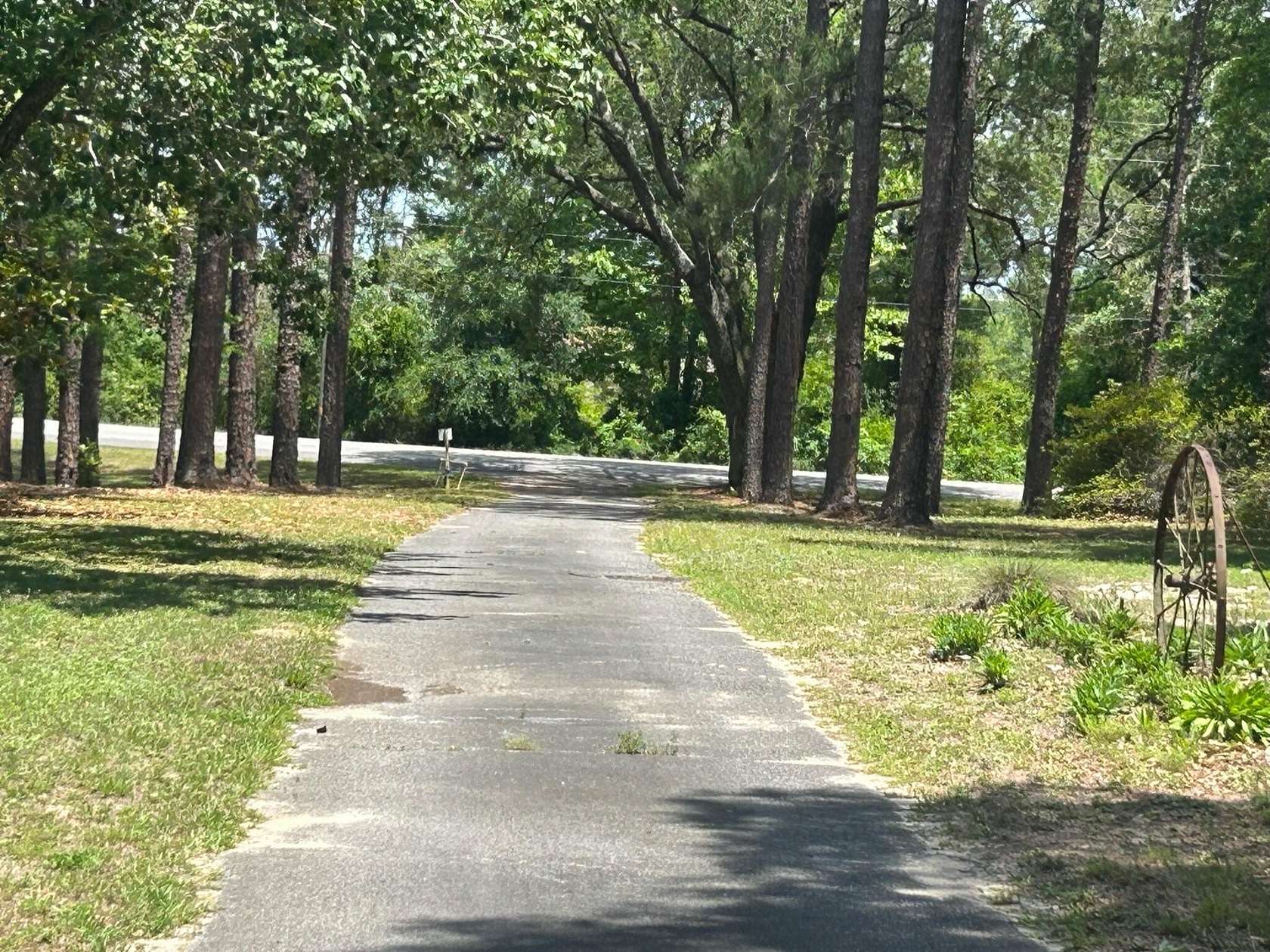 13.6 Acres of Land for Sale in Crestview, Florida