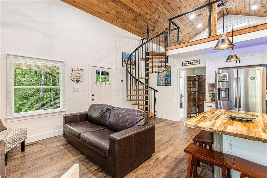 2.35 Acres of Residential Land with Home for Sale in Ellijay, Georgia