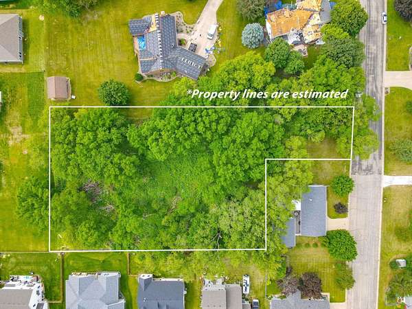 1.39 Acres of Residential Land for Sale in Edgerton, Wisconsin