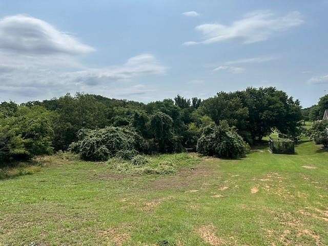 0.85 Acres of Residential Land for Sale in Granbury, Texas