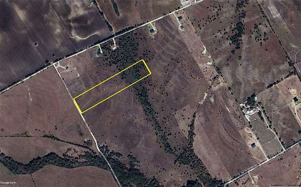 10.8 Acres of Land for Sale in Milford, Texas