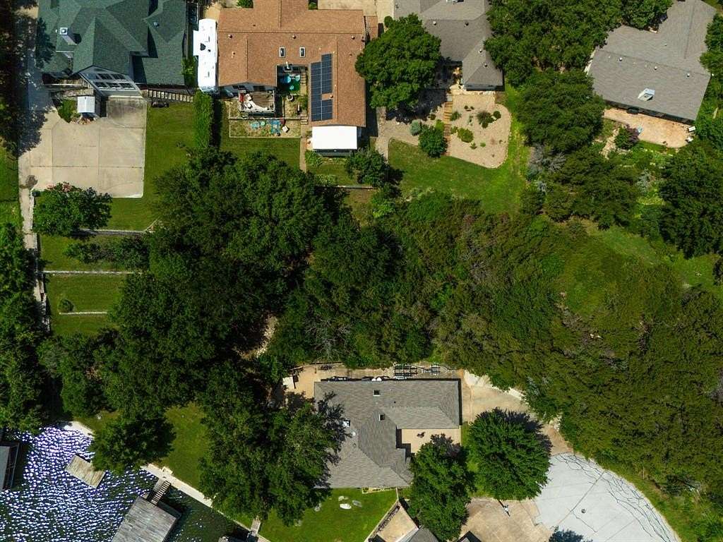 0.4 Acres of Land for Sale in Granbury, Texas