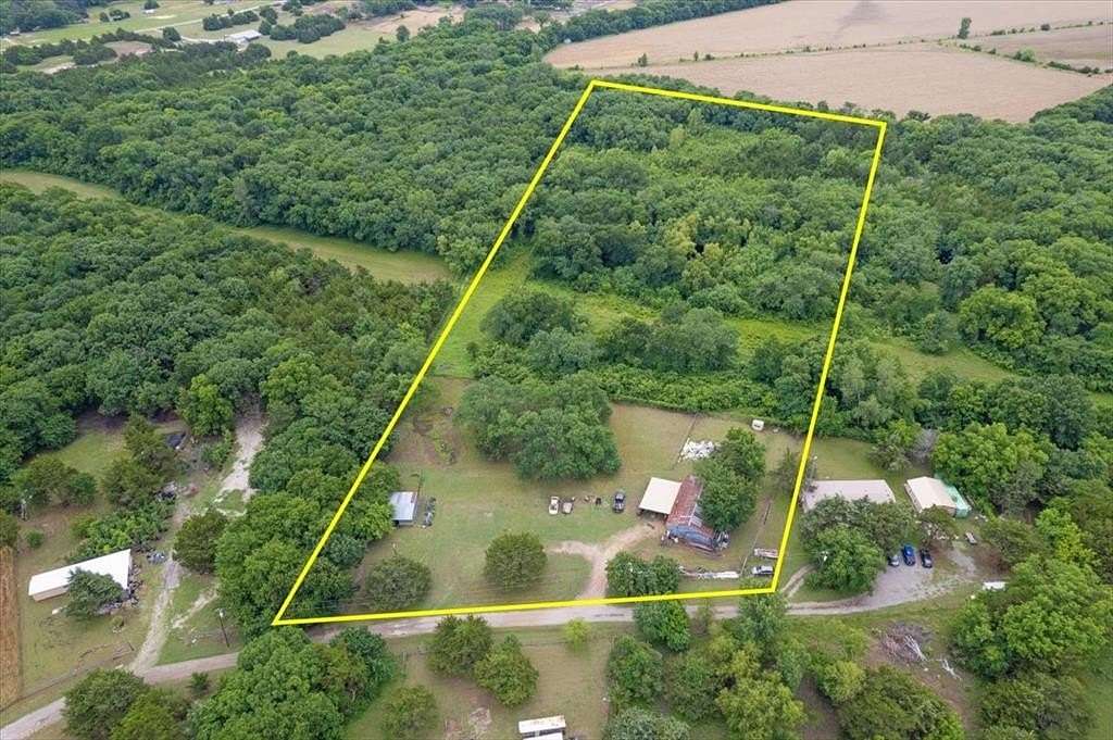 12.7 Acres of Land for Sale in Trenton, Texas