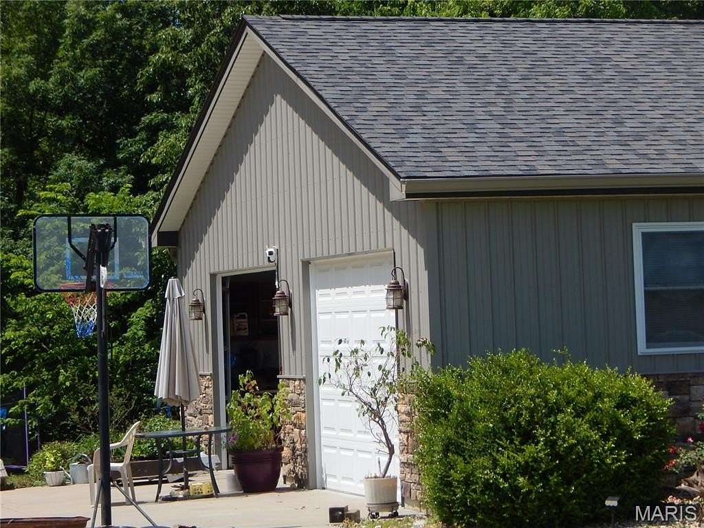 3 Acres of Residential Land with Home for Sale in Troy, Missouri