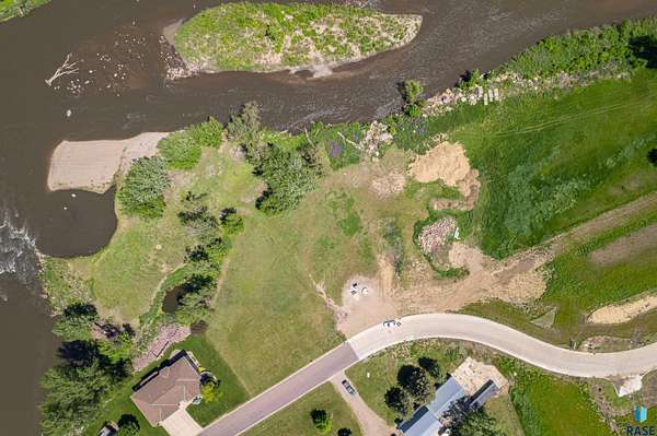 1.38 Acres of Residential Land for Sale in Rock Rapids, Iowa