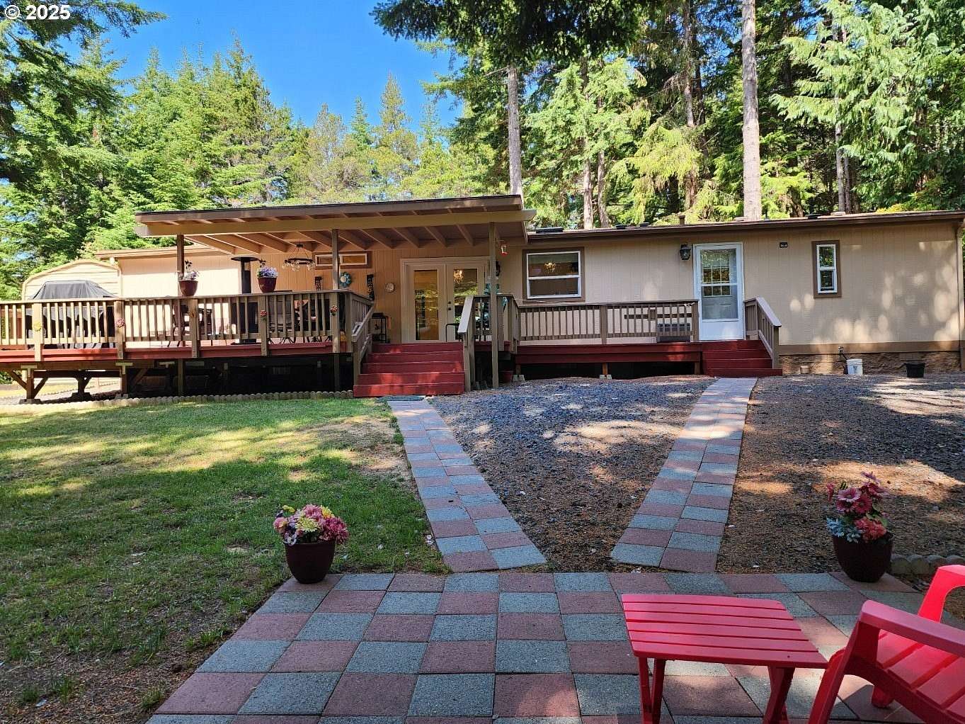 1.9 Acres of Residential Land with Home for Sale in Port Orford, Oregon