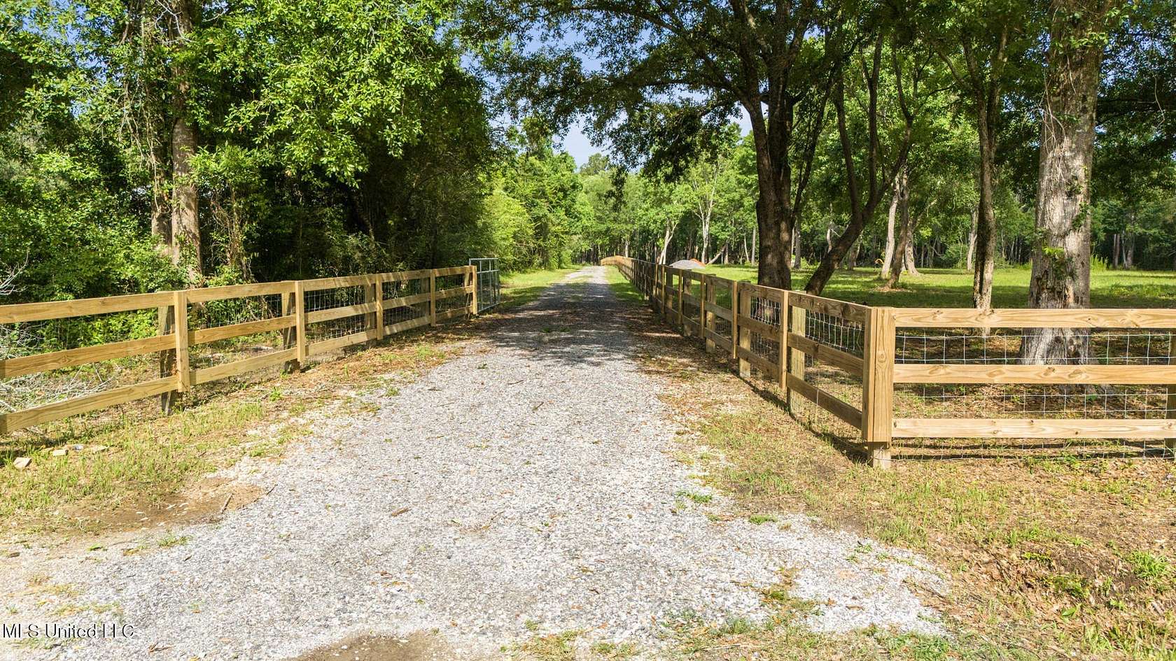 17.6 Acres of Land for Sale in Gulfport, Mississippi