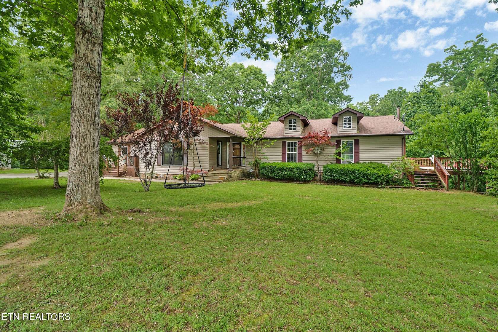 11 Acres of Land with Home for Sale in Crossville, Tennessee