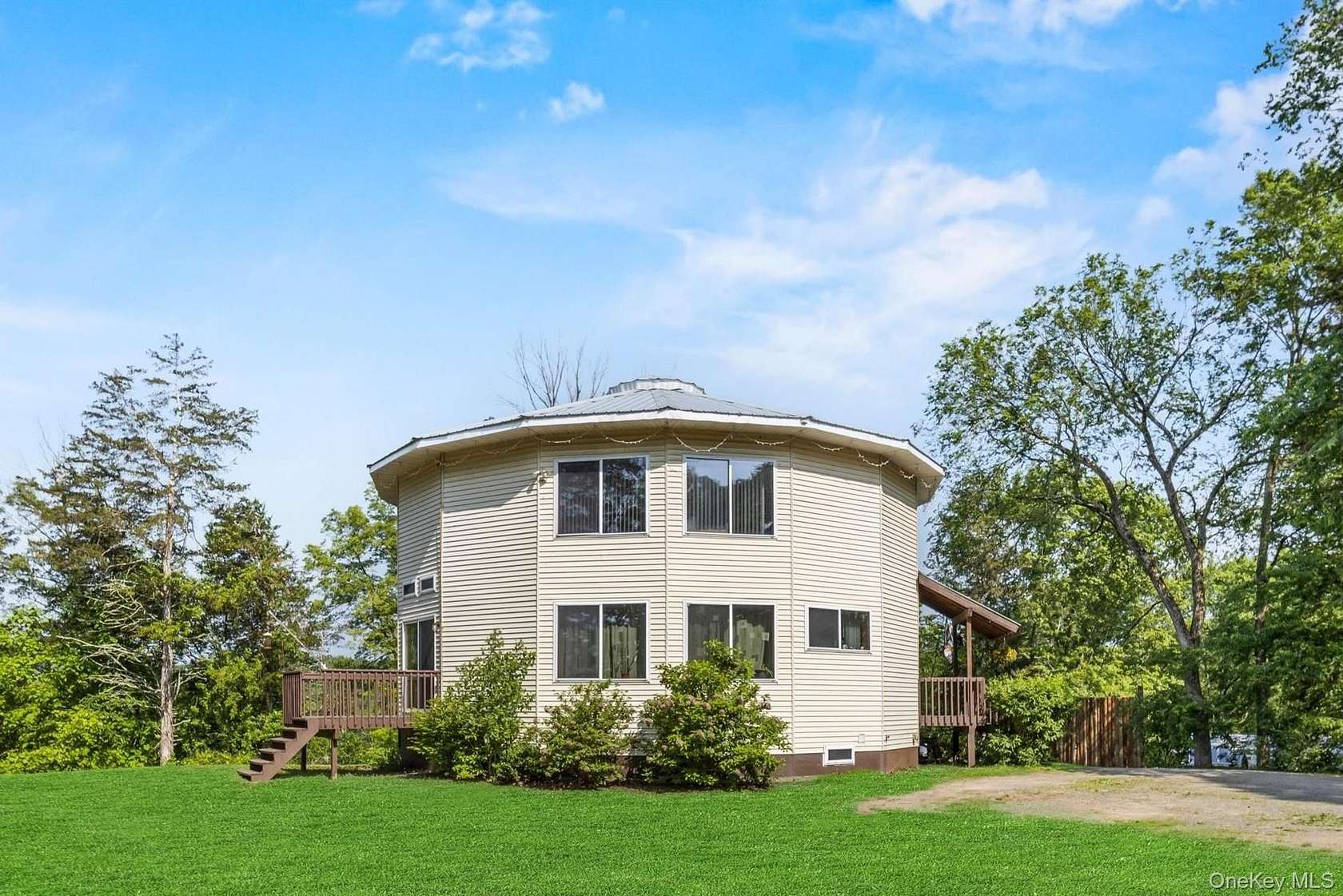 3.3 Acres of Residential Land with Home for Sale in Kerhonkson, New York