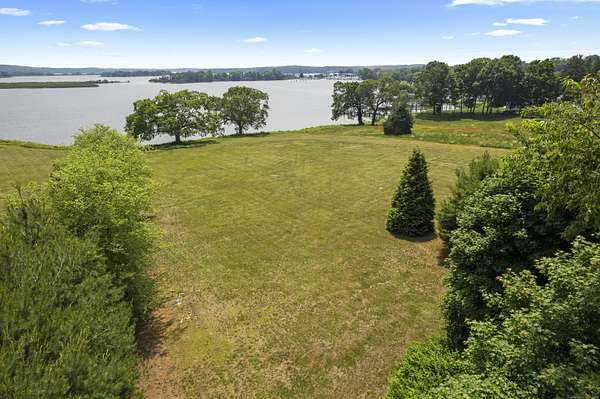 1.89 Acres of Residential Land for Sale in Essex, Connecticut