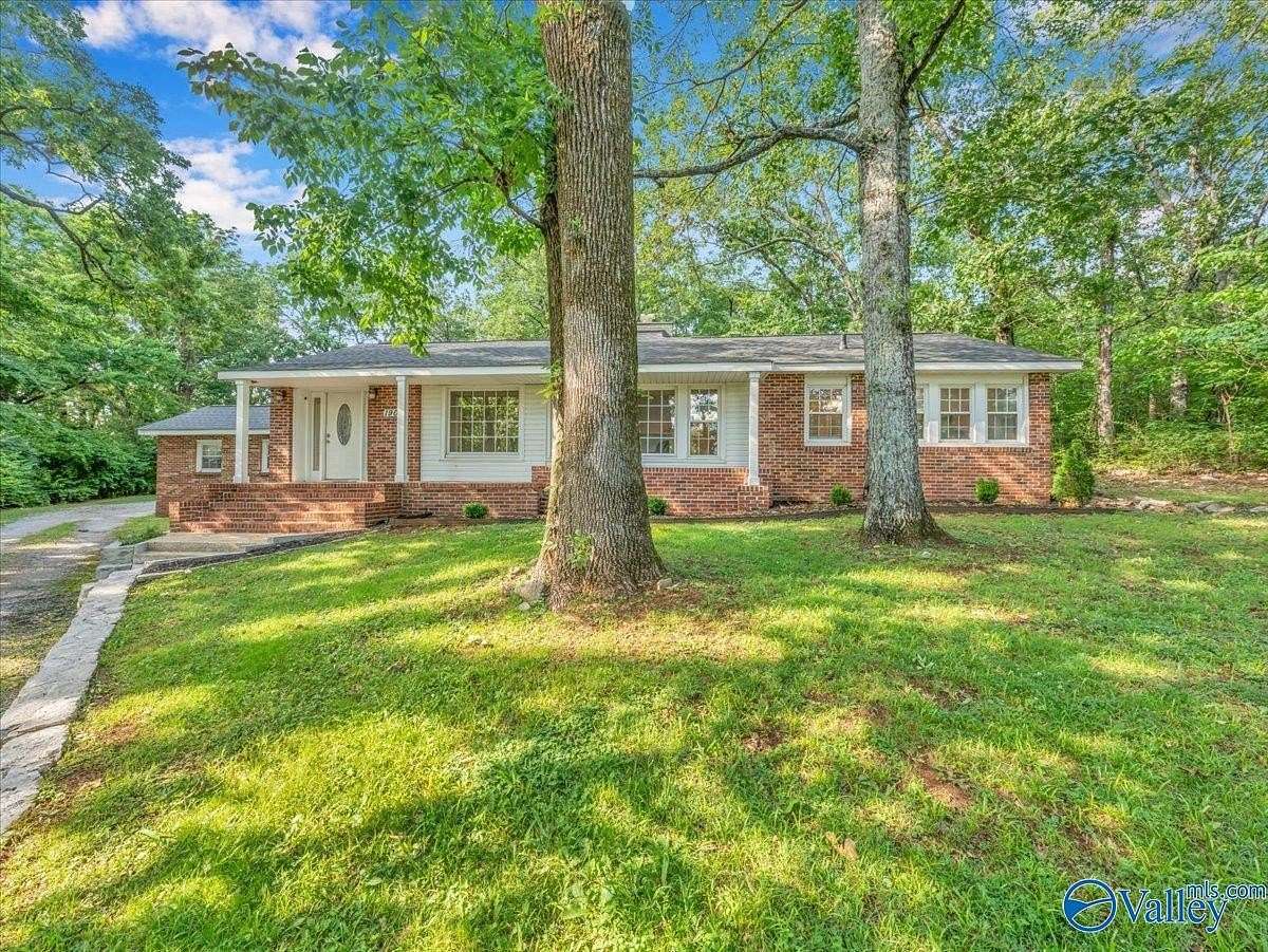 1.65 Acres of Land with Home for Sale in Huntsville, Alabama