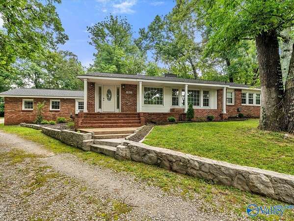 1.65 Acres of Land with Home for Sale in Huntsville, Alabama