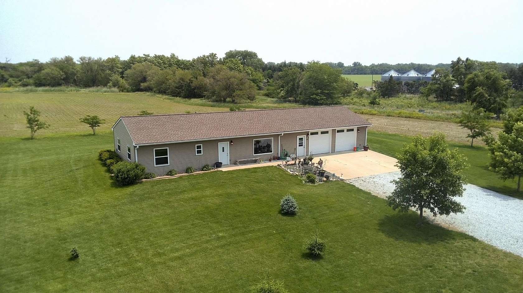 9.4 Acres of Residential Land with Home for Sale in Columbus, Nebraska