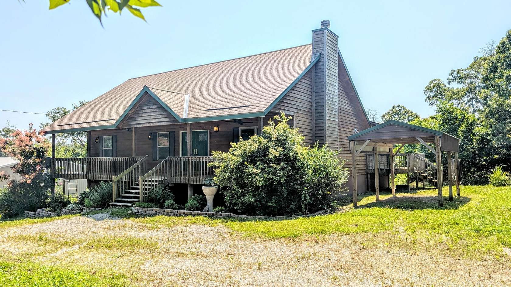 5 Acres of Residential Land with Home for Sale in El Dorado Springs, Missouri