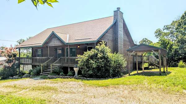 5 Acres of Residential Land with Home for Sale in El Dorado Springs, Missouri