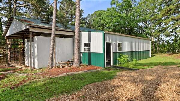 3.5 Acres of Improved Residential Land for Sale in Licking, Missouri