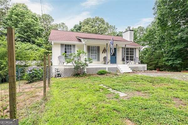 6.66 Acres of Residential Land with Home for Sale in Dallas, Georgia