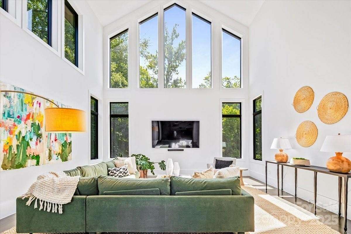 1.65 Acres of Residential Land with Home for Sale in Charlotte, North Carolina