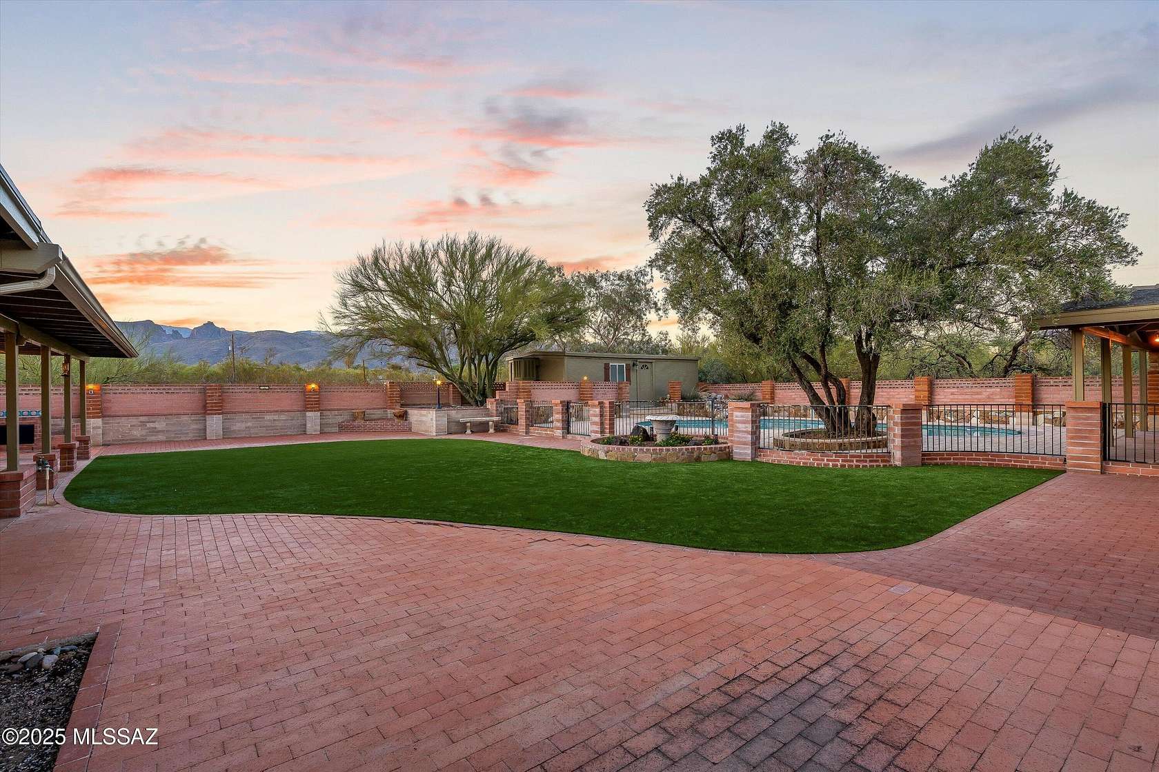 4 Acres of Residential Land with Home for Sale in Tucson, Arizona