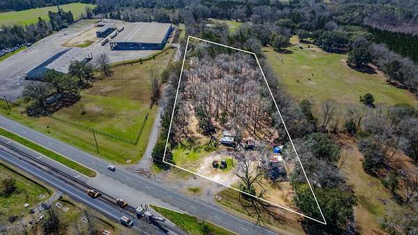 3.8 Acres of Commercial Land for Sale in Quincy, Florida