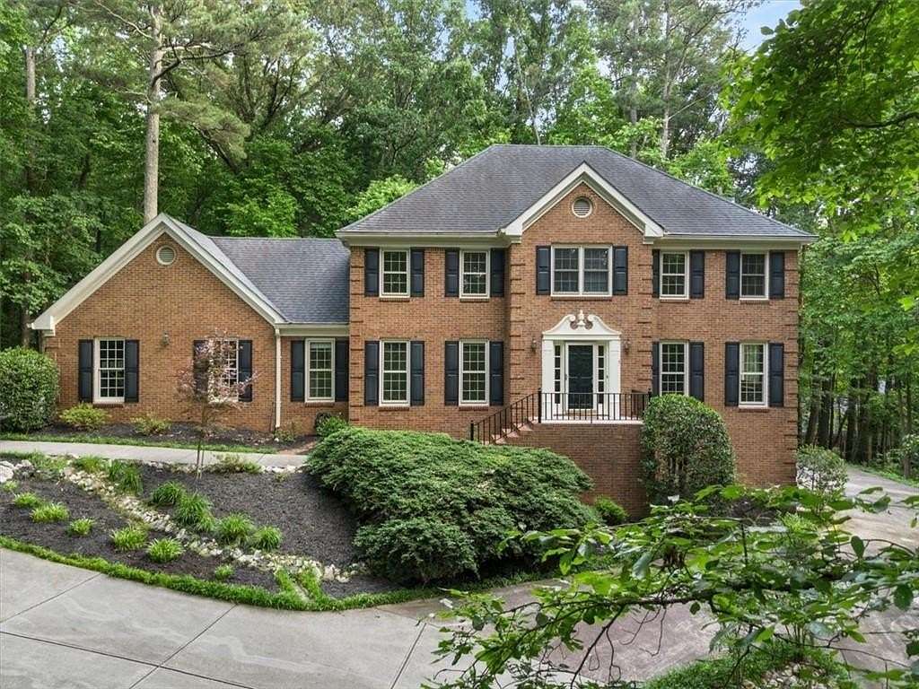 1.58 Acres of Residential Land with Home for Sale in Stone Mountain, Georgia