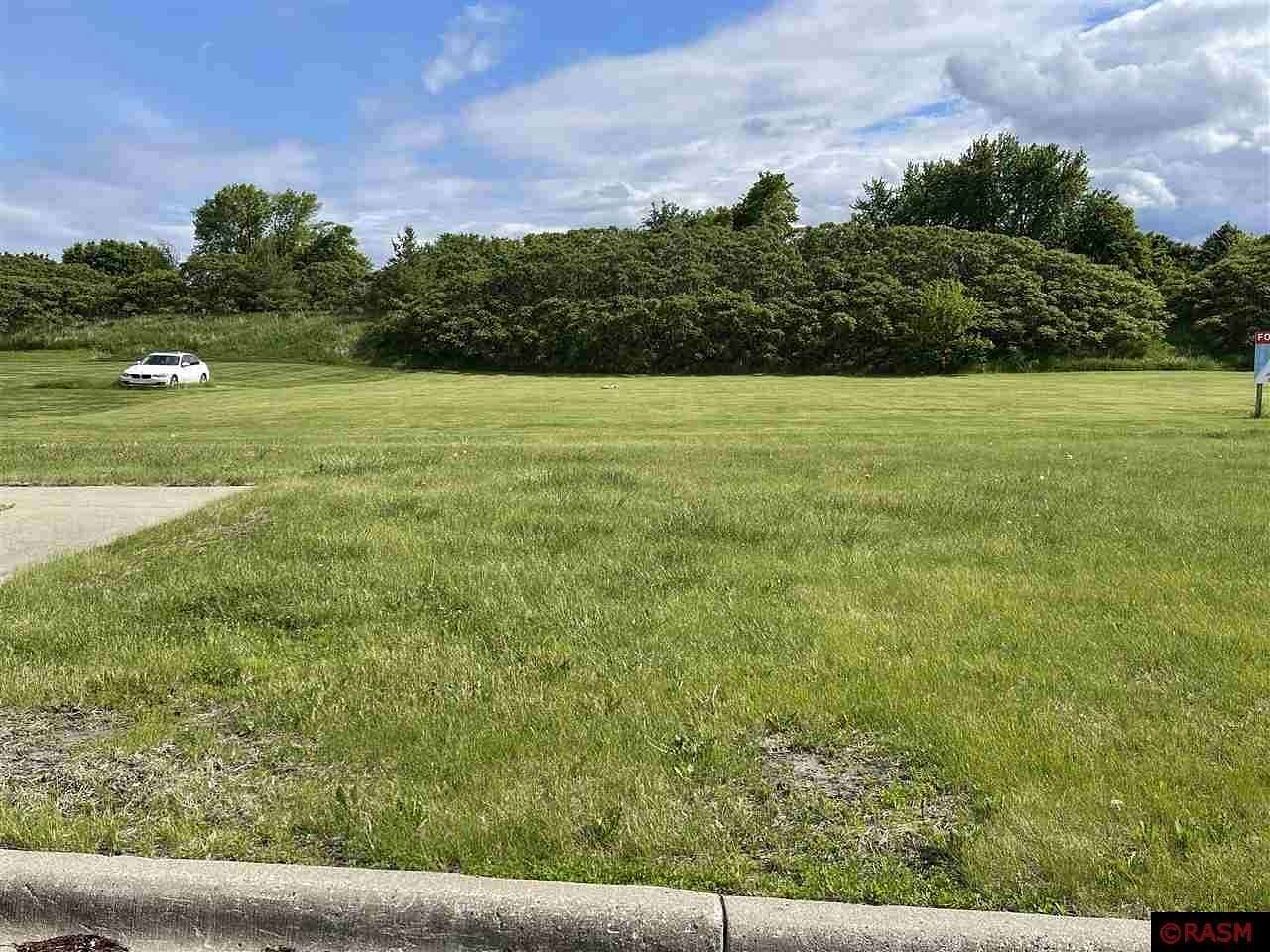 1 Acre of Commercial Land for Sale in Mankato, Minnesota