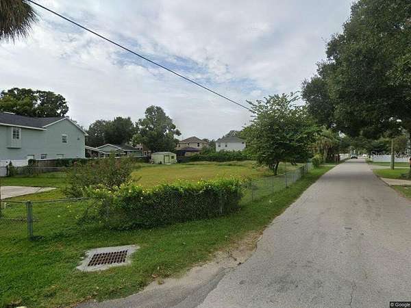 0.39 Acres of Residential Land for Sale in Tampa, Florida