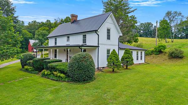 47.1 Acres of Agricultural Land with Home for Sale in Athens, Tennessee