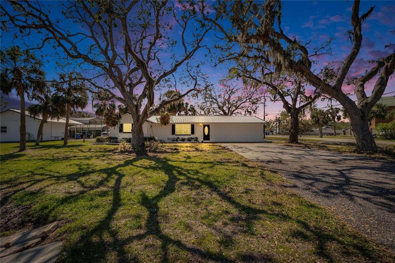 1.6 Acres of Residential Land with Home for Sale in Ruskin, Florida