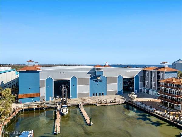 Land for Sale in Fort Myers, Florida