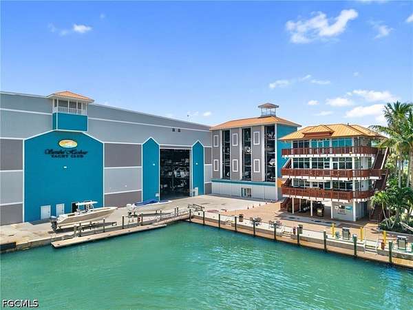 Land for Sale in Fort Myers, Florida