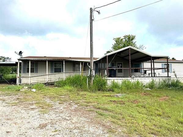 2.5 Acres of Residential Land with Home for Sale in Tuttle, Oklahoma