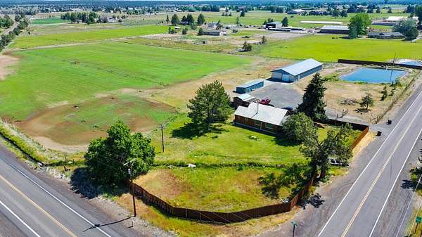 9 Acres of Residential Land with Home for Sale in Bend, Oregon