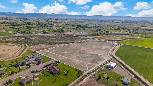 21.1 Acres of Agricultural Land for Sale in Loma, Colorado