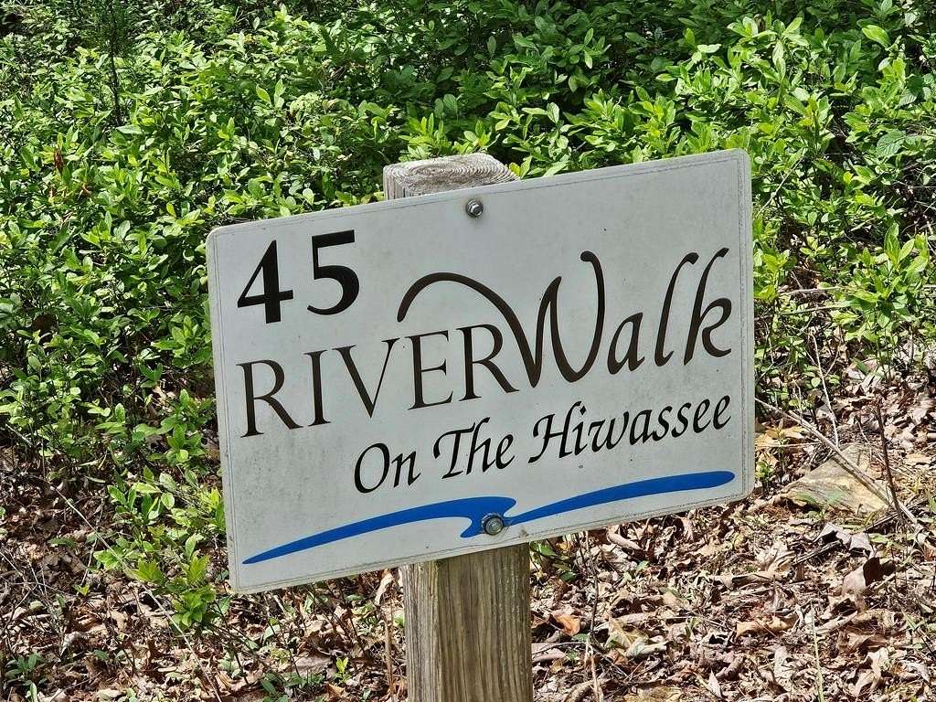 2.7 Acres of Land for Sale in Murphy, North Carolina