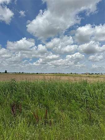 5 Acres of Residential Land for Sale in Piedmont, Oklahoma