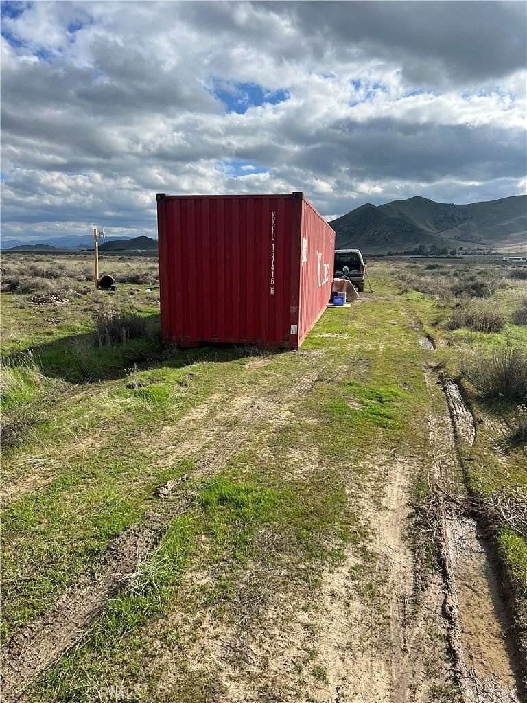 2.5 Acres of Land for Sale in Santa Margarita, California