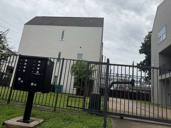 0.04 Acres of Land for Sale in Houston, Texas