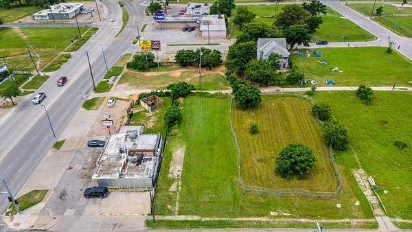 0.26 Acres of Commercial Land for Sale in Dallas, Texas