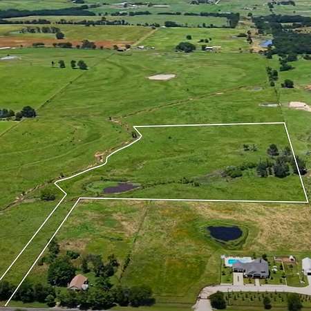 15.4 Acres of Recreational & Residential Land for Sale in Mabank, Texas