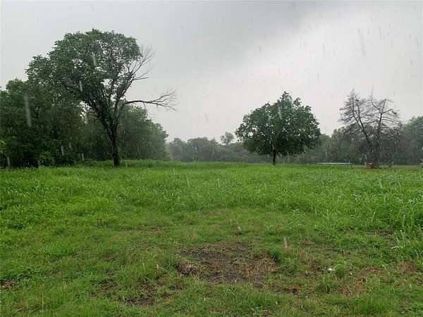 0.27 Acres of Residential Land for Sale in Groesbeck, Texas